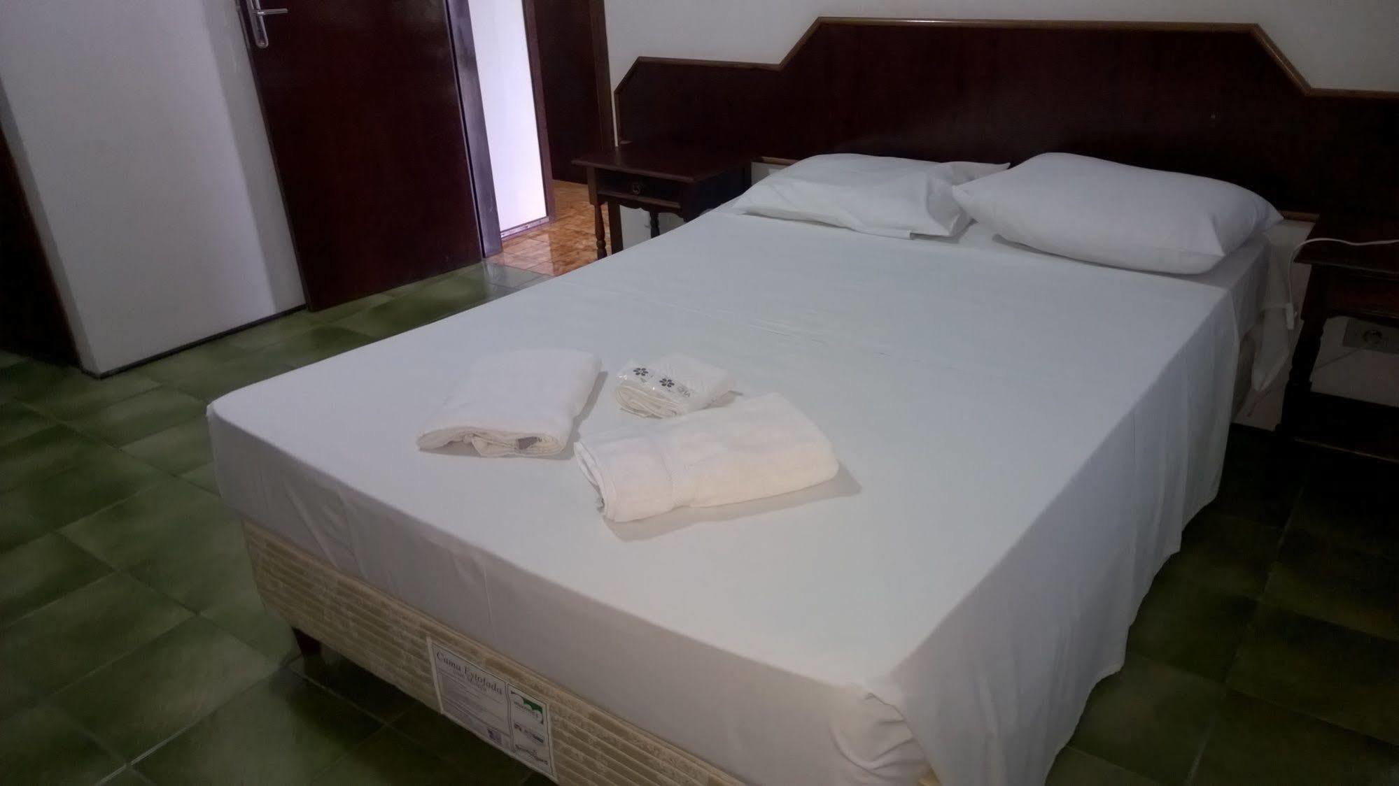 Hotel Picarras เปงญา ภายนอก รูปภาพ