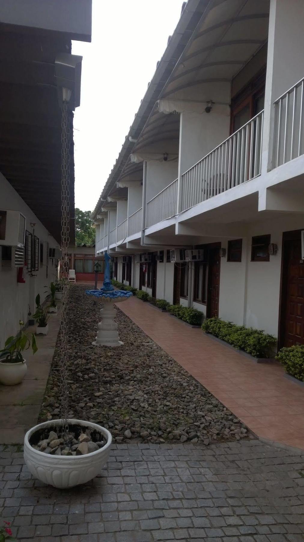Hotel Picarras เปงญา ภายนอก รูปภาพ